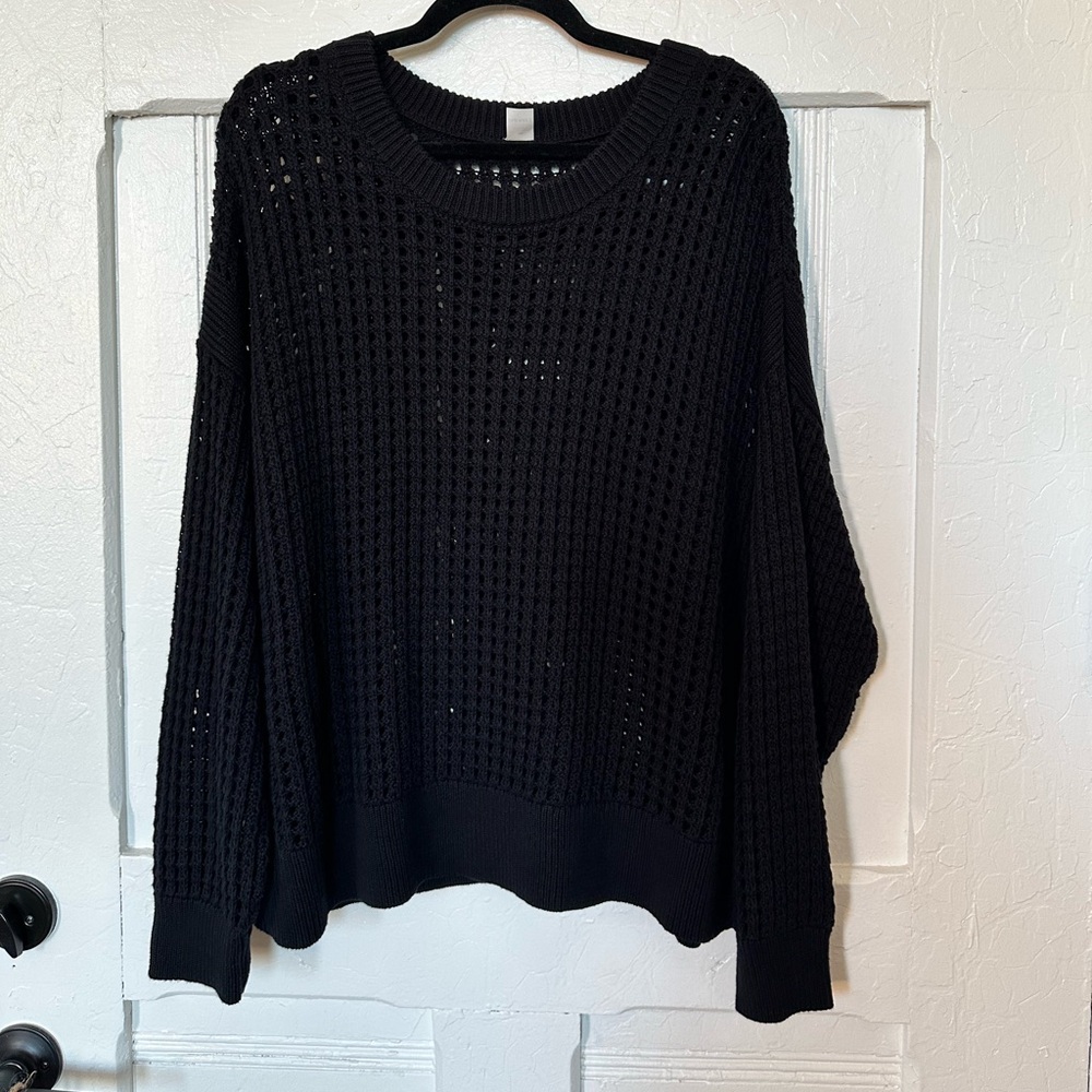 Old Navy Black Crochet Crew Neck Sweater
